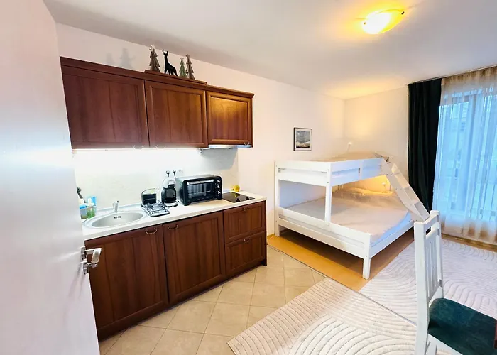 3 To Door * 班斯科